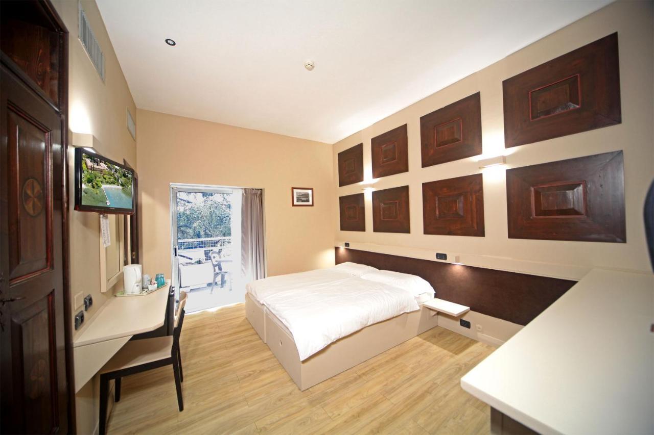 Hotel La Pauel Sirmione Dış mekan fotoğraf
