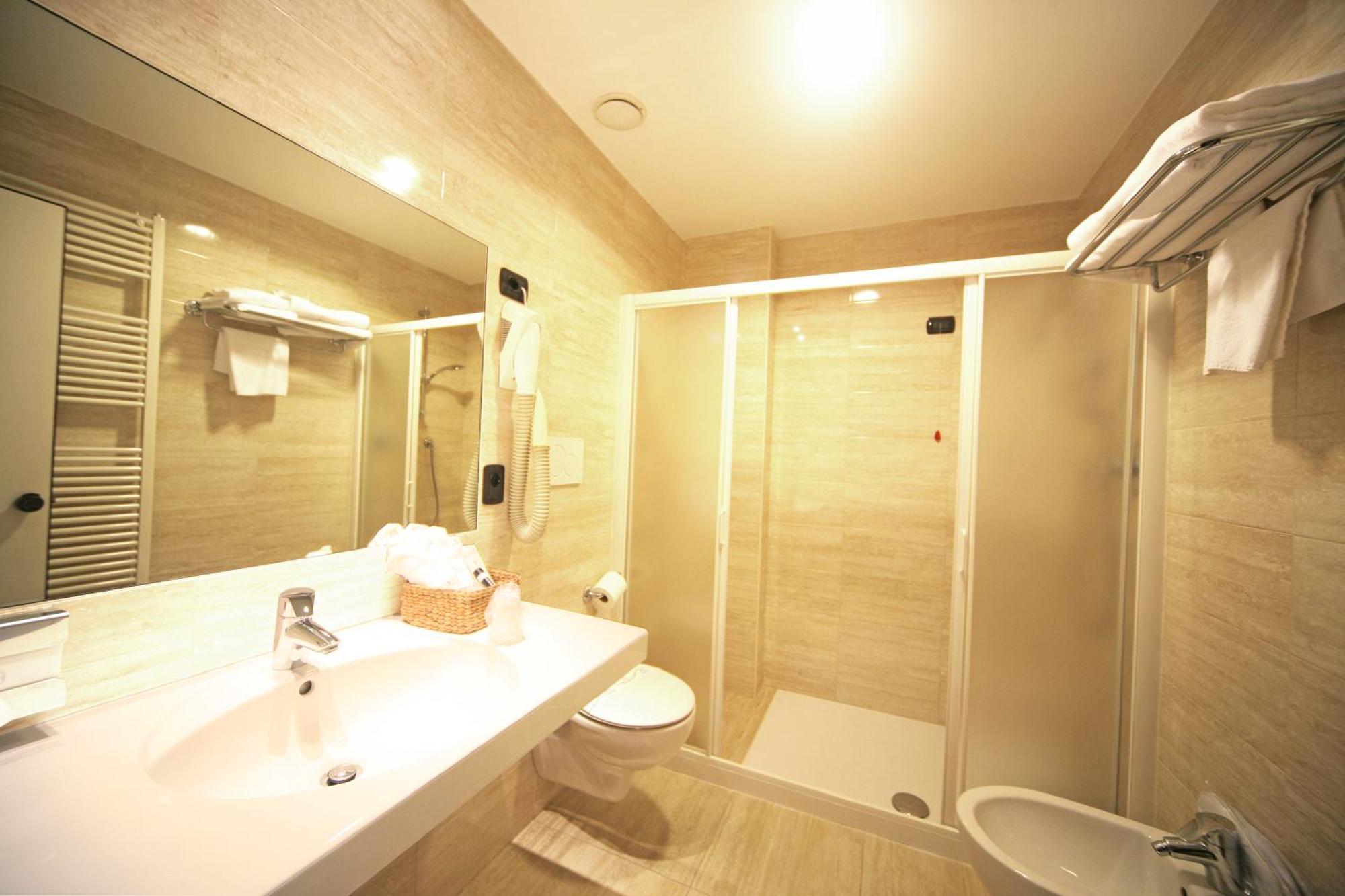Hotel La Pauel Sirmione Dış mekan fotoğraf